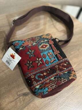 RoaKha Western Style Crossbody Bag with Star and Aztec Pattern